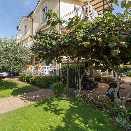 Trbovic Apartments Peaceful Stay With Free Parking, Pet-Friendly, And Bike Storage In Umag Bagian luar foto