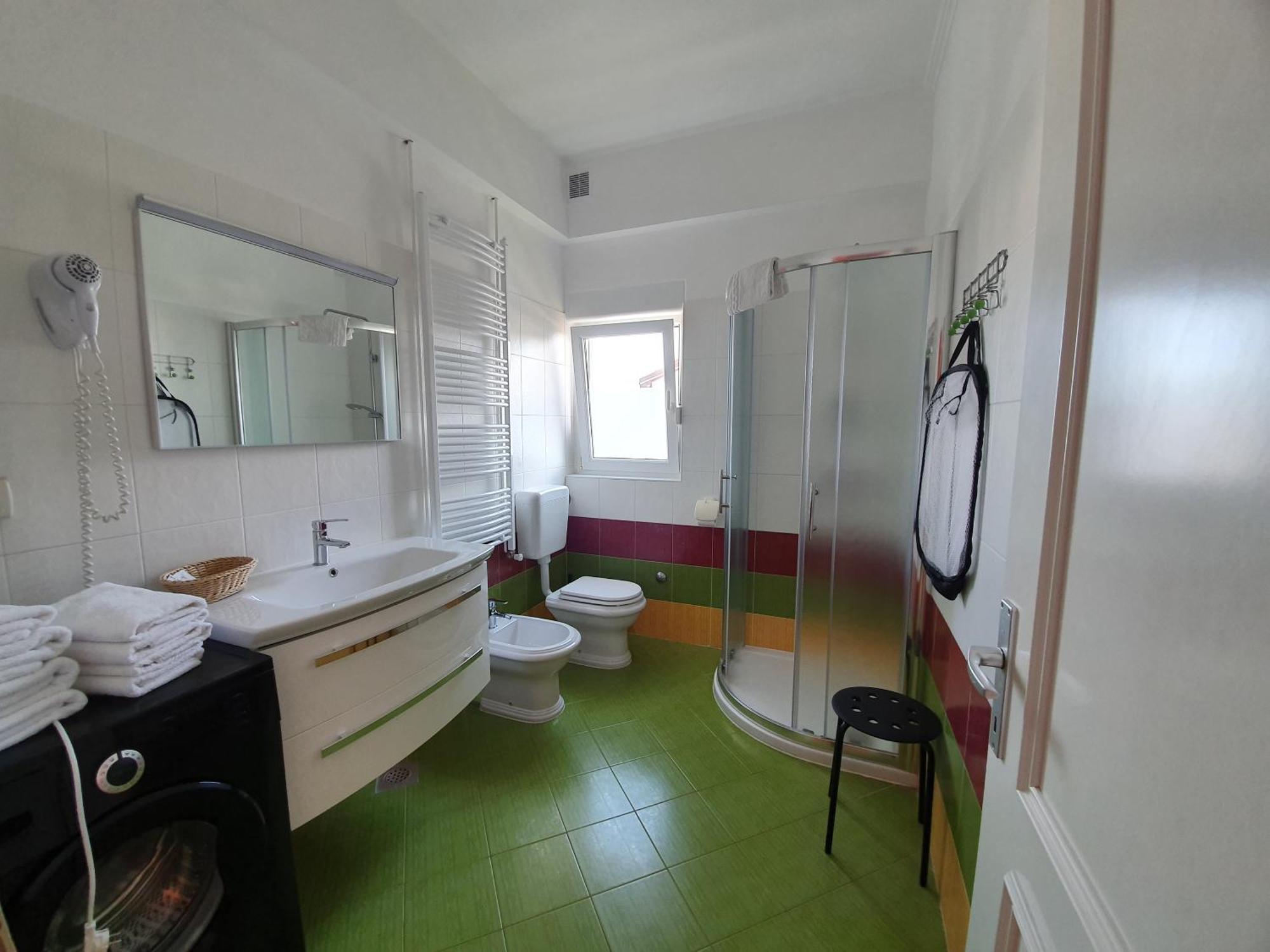 Trbovic Apartments Peaceful Stay With Free Parking, Pet-Friendly, And Bike Storage In Umag Bagian luar foto