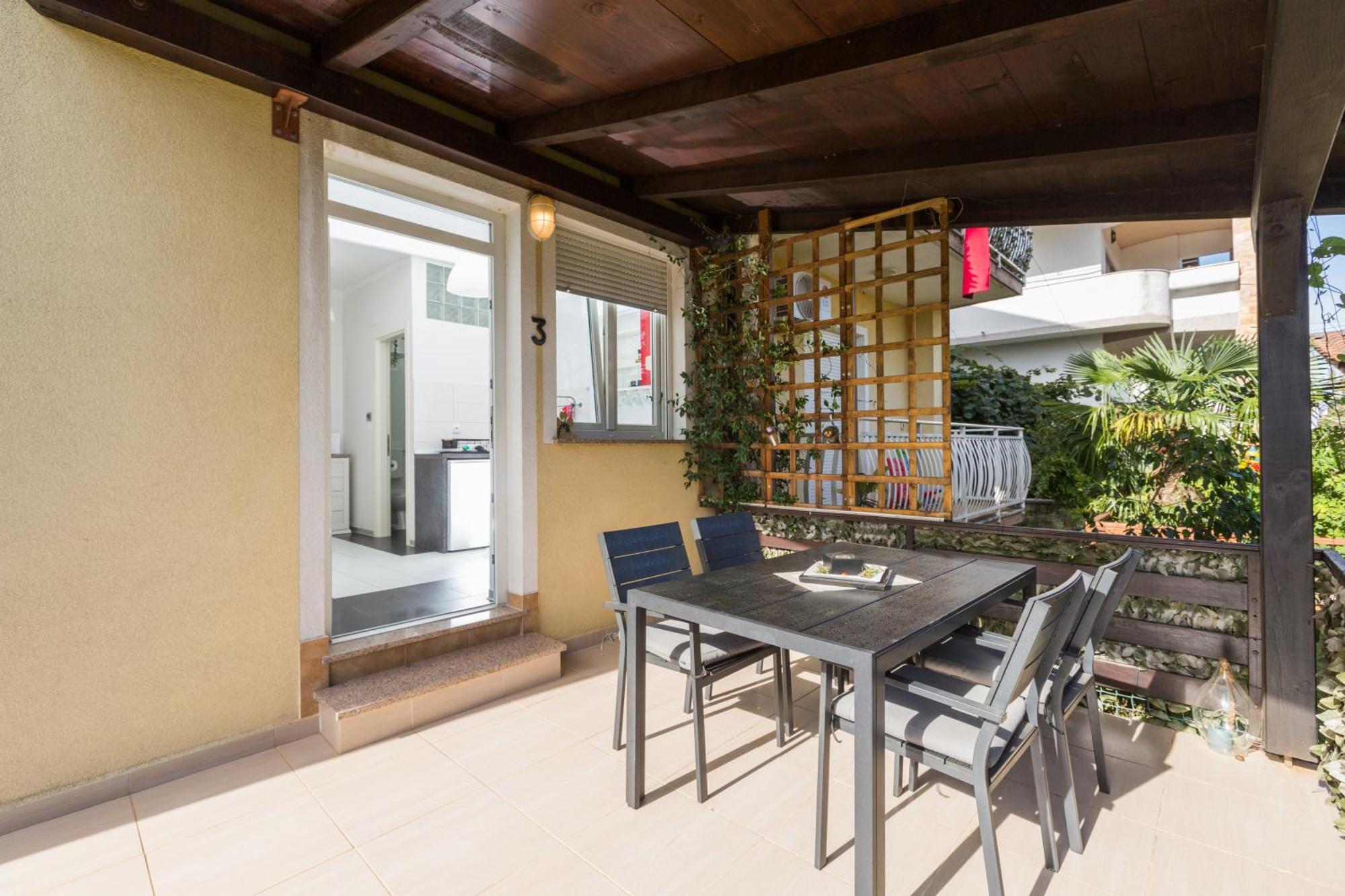 Trbovic Apartments Peaceful Stay With Free Parking, Pet-Friendly, And Bike Storage In Umag Bagian luar foto