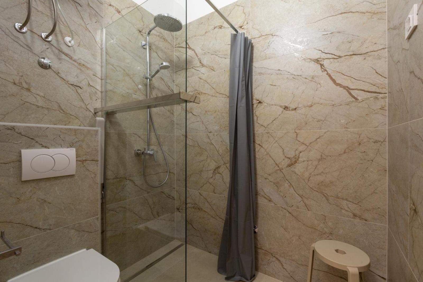Trbovic Apartments Peaceful Stay With Free Parking, Pet-Friendly, And Bike Storage In Umag Bagian luar foto